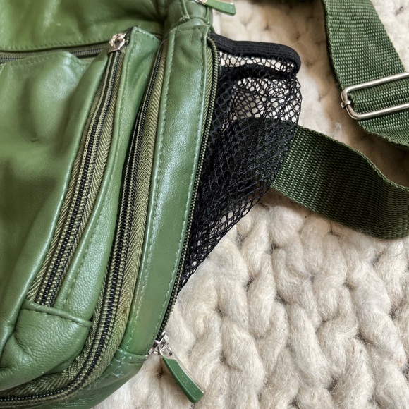 HEYS Leather Travelmate XL - Picture 9 of 16